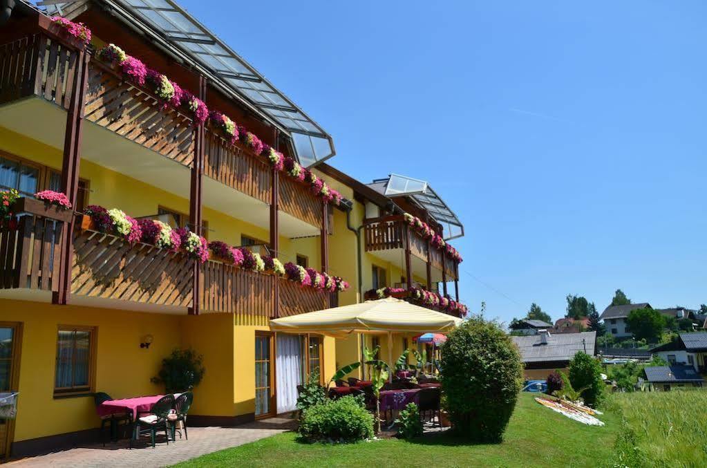 Gaestehaus Goetz Дроболлах-ам-Фаакер-Зее Экстерьер фото
